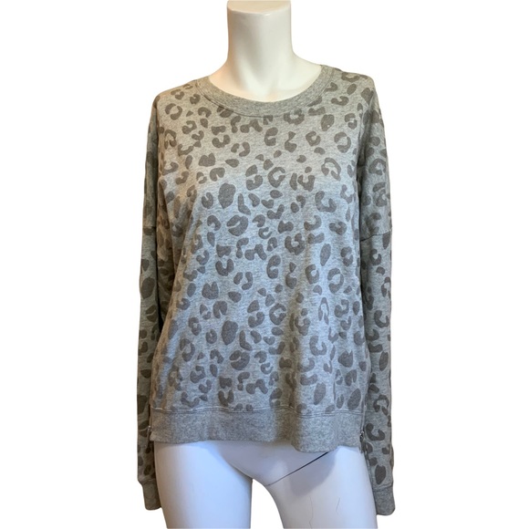 Rails Marlo Flocked Leopard Print Sweatshirt Grey Side Zippers Size M. Like New - Picture 4 of 13